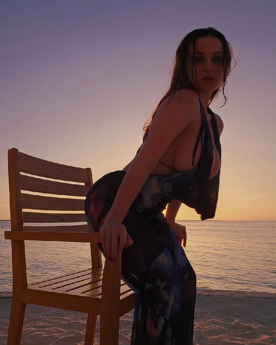 Sexy girl Miranda Faith nude in Jacksonville