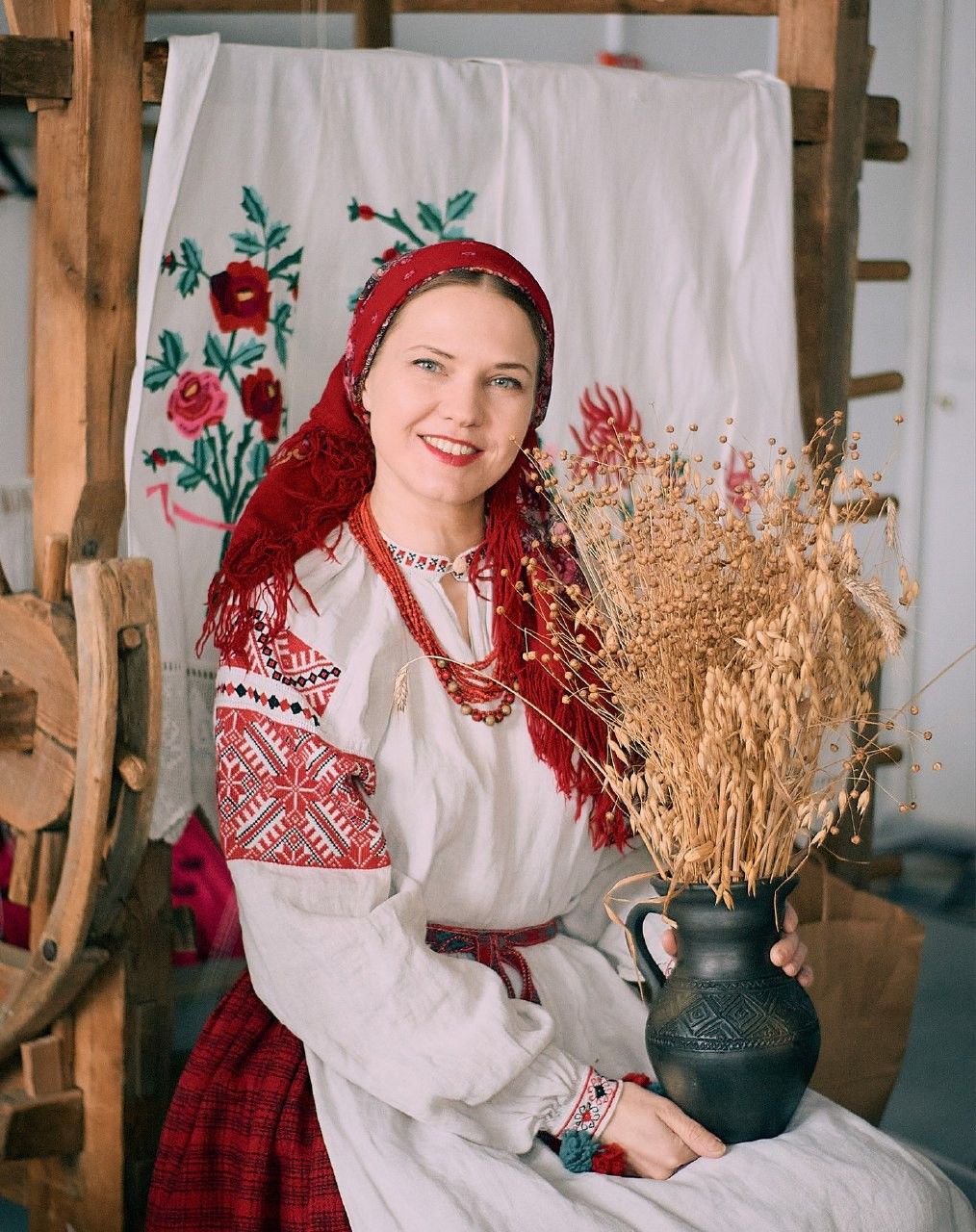 Women in Slavic costumes in Jacksonville